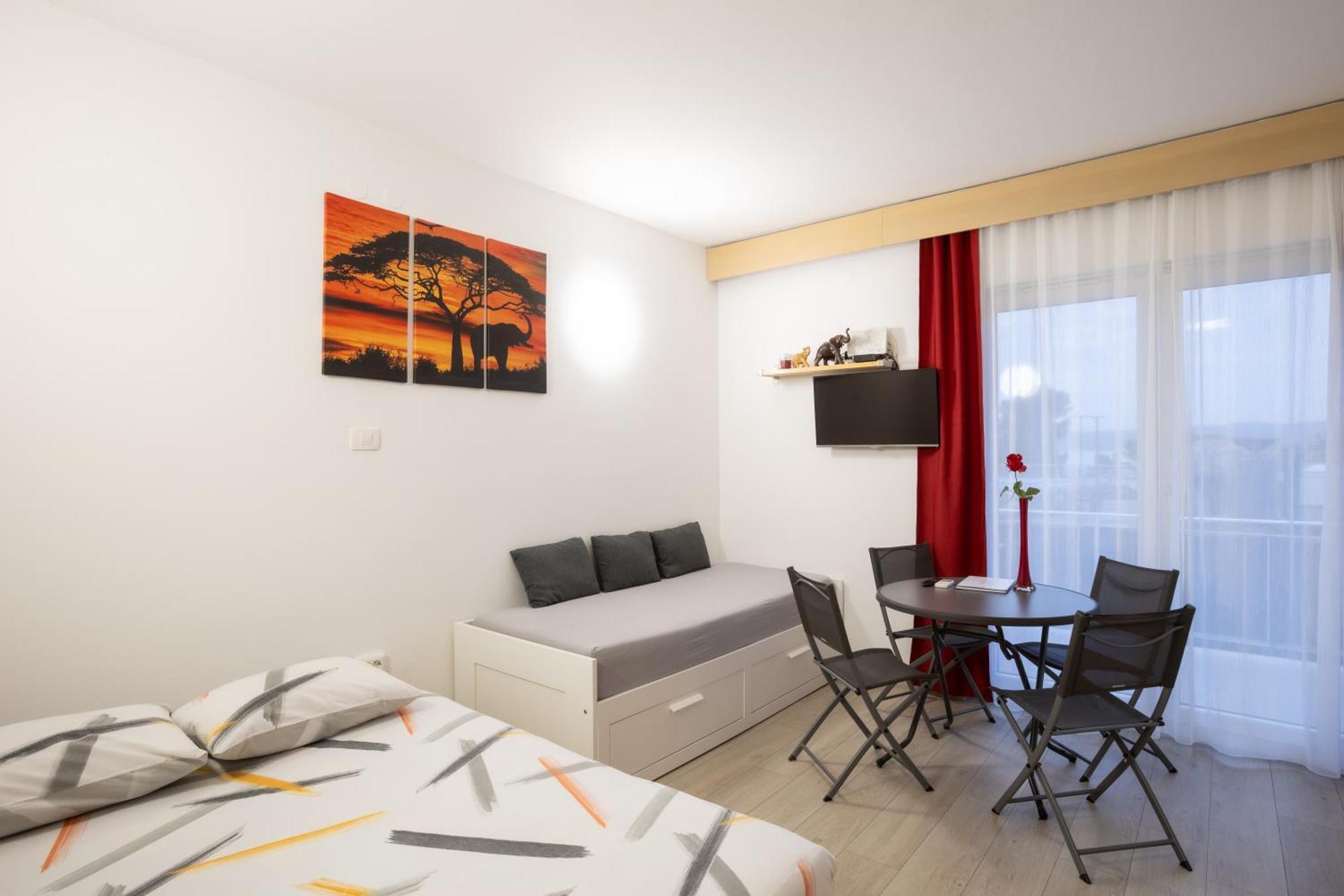 Apartma Zusterna コペル エクステリア 写真
