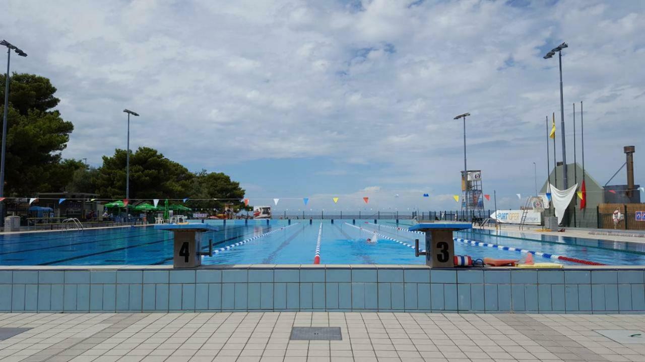 Apartma Zusterna コペル エクステリア 写真